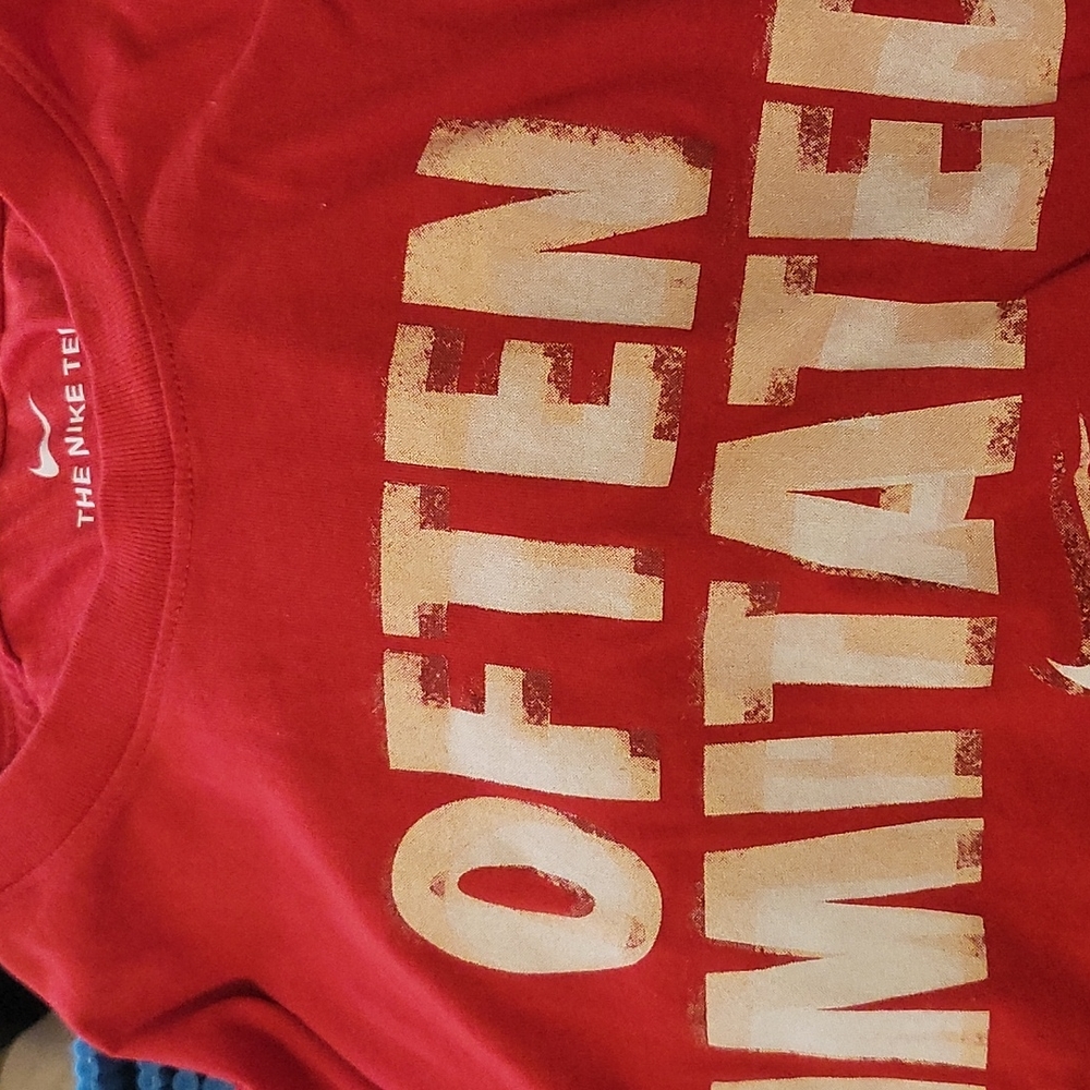 Nike tee